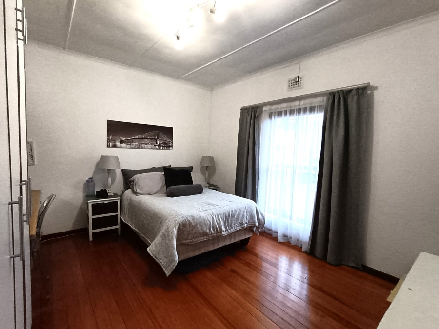 To Let 4 Bedroom Property for Rent in Avondale Western Cape